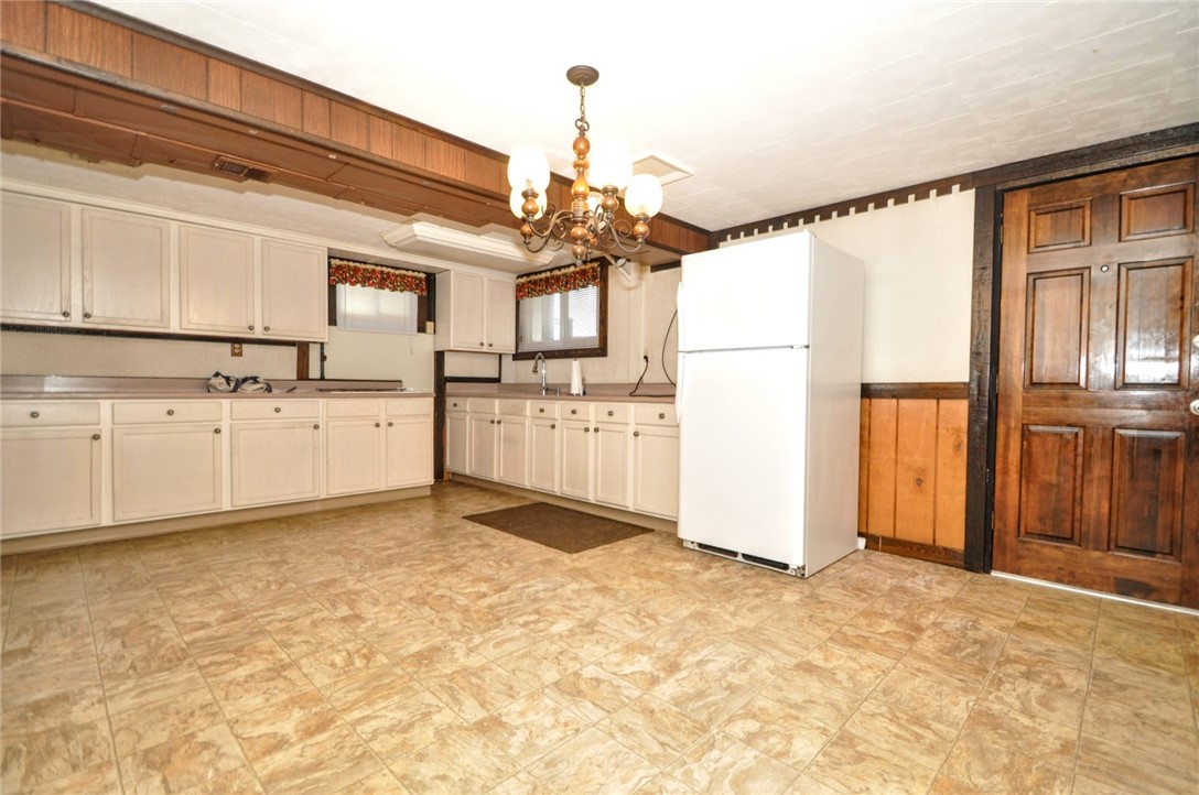 908 Marion St St, New Eagle, Pennsylvania image 34
