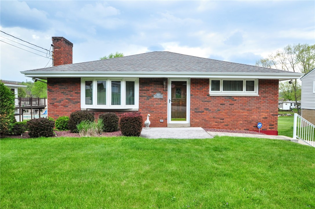 908 Marion St St, New Eagle, Pennsylvania image 1