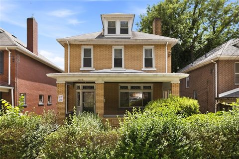 Photo of 2728 Woodstock Ave, Pittsburgh, PA 15218 (MLS # 1761648)