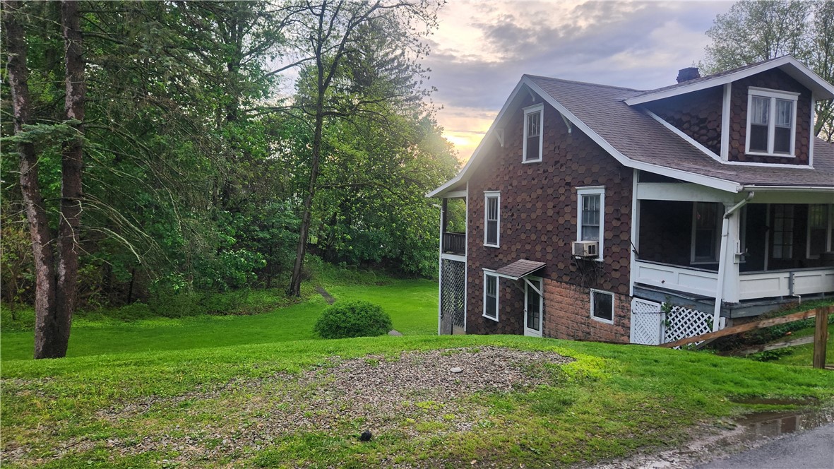 City Of Washington, Pennsylvania 15301, United States, 3 Bedrooms Bedrooms, ,1 BathroomBathrooms,Residential,Pending,122542