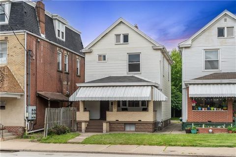 Photo of 1213 4th Ave, Coraopolis, PA 15108 (MLS # 1743354)