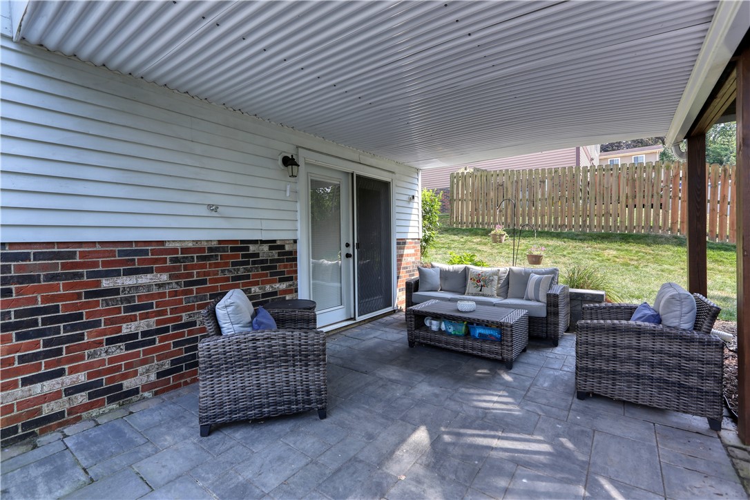 North Fayette, Pennsylvania 15126, United States, 3 Bedrooms Bedrooms, ,2 BathroomsBathrooms,Residential,Pending,50818