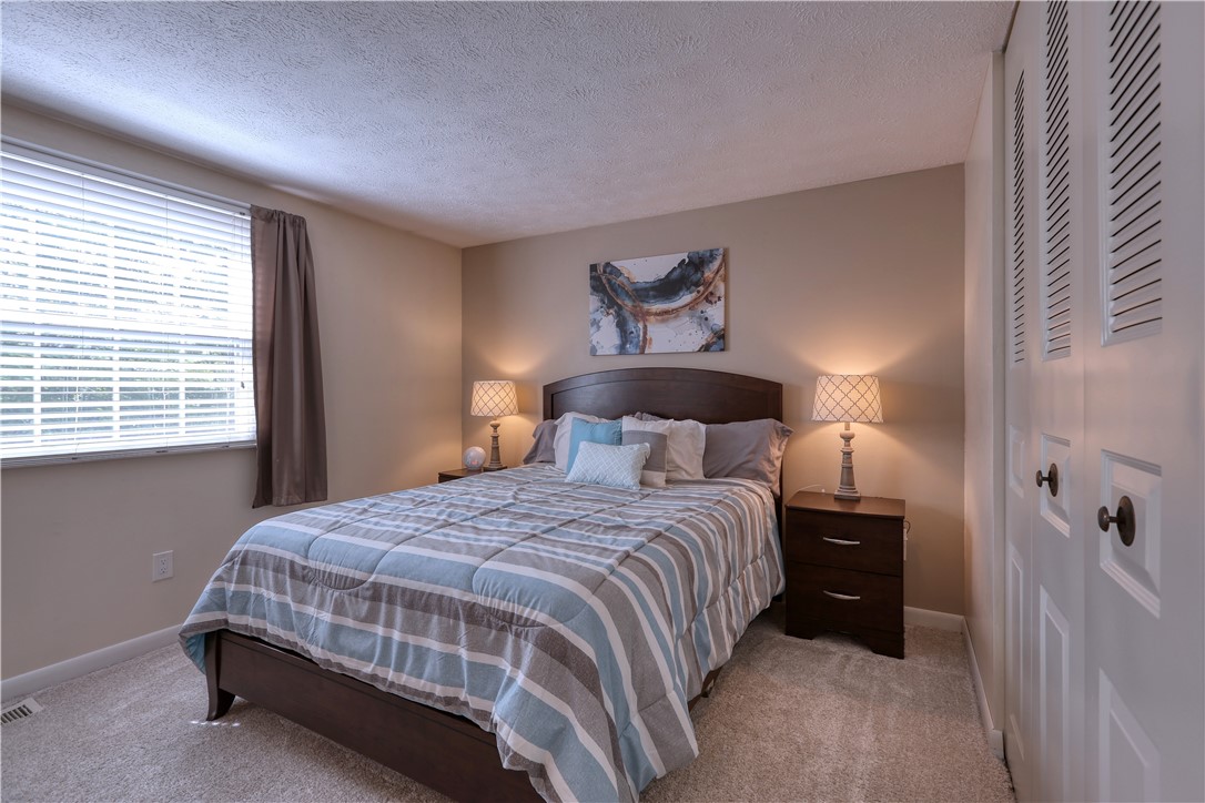 North Fayette, Pennsylvania 15126, United States, 3 Bedrooms Bedrooms, ,2 BathroomsBathrooms,Residential,Pending,50818