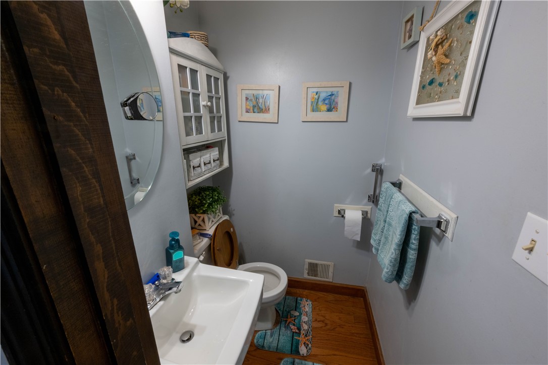 254 Hillcrest Dr Dr, New Kensington, Pennsylvania image 13