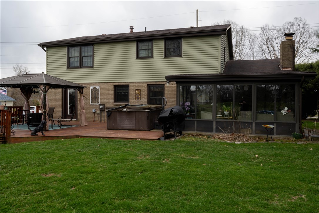 254 Hillcrest Dr Dr, New Kensington, Pennsylvania image 3