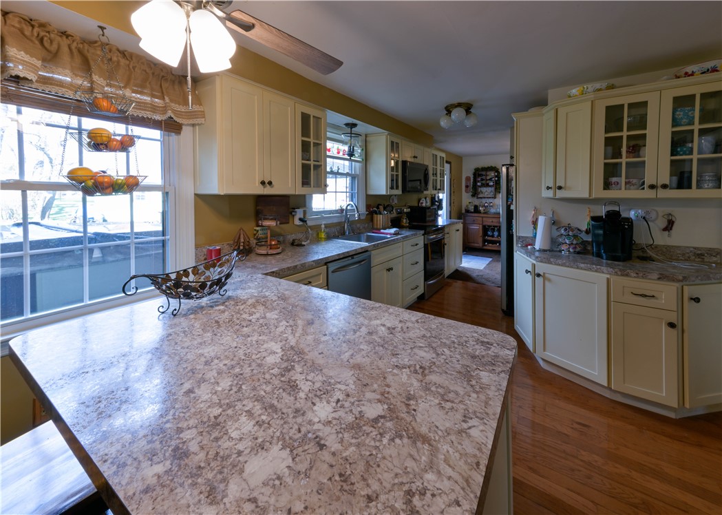 254 Hillcrest Dr Dr, New Kensington, Pennsylvania image 9