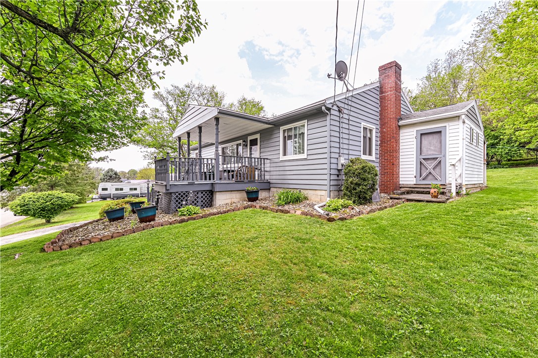 Youngwood, Pennsylvania 15697, United States, 3 Bedrooms Bedrooms, ,2 BathroomsBathrooms,Residential,Active,160223