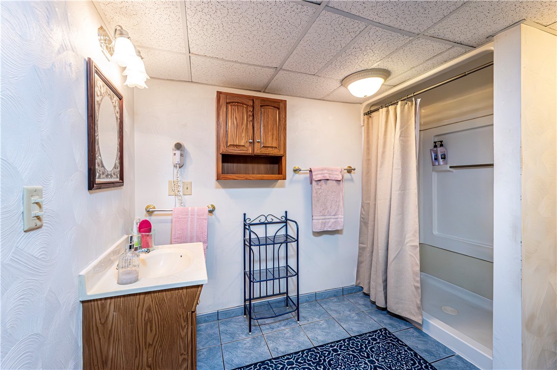 Youngwood, Pennsylvania 15697, United States, 3 Bedrooms Bedrooms, ,2 BathroomsBathrooms,Residential,Active,160223