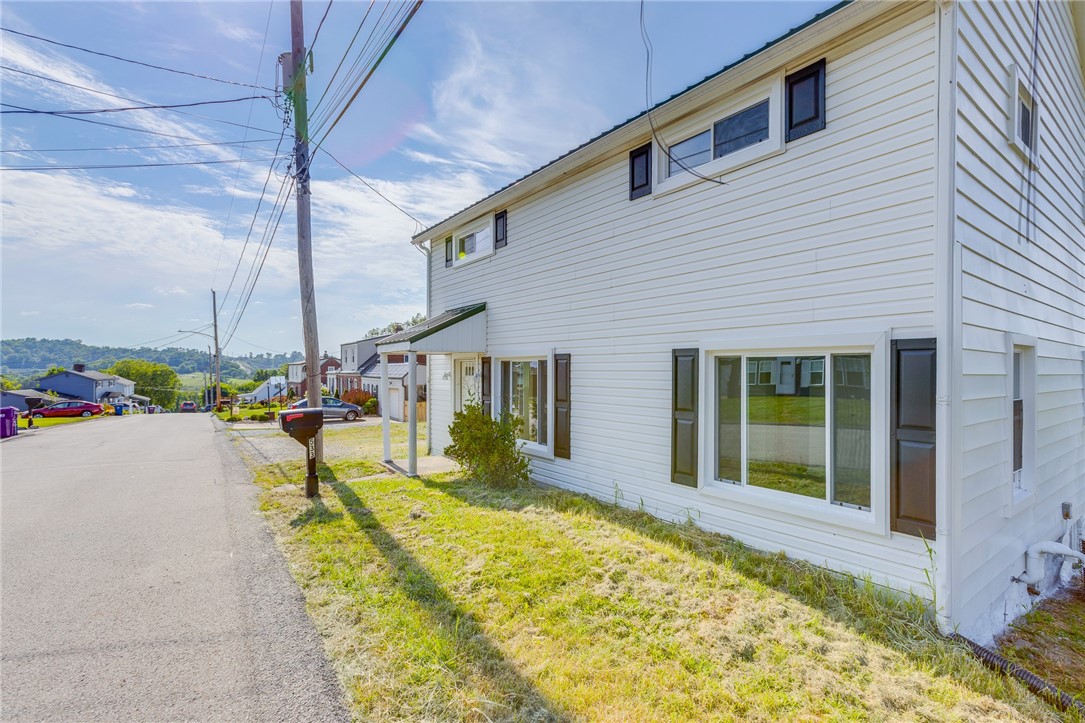 533 Center Hill Rd