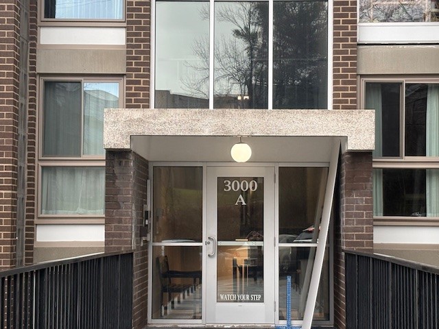 3302 Charlemagne Cir