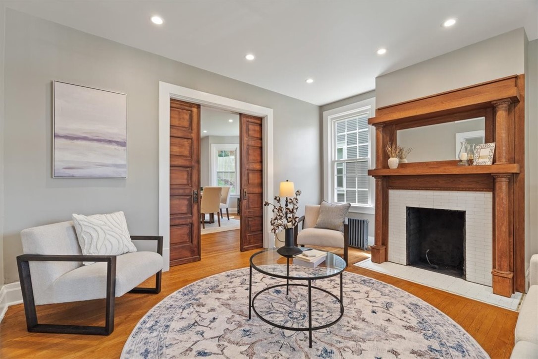 248 Berringer Place