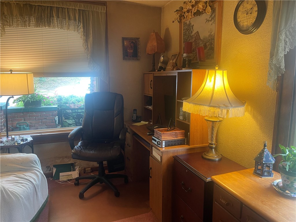 Wheatland, Pennsylvania 16161, United States, 4 Bedrooms Bedrooms, ,2 BathroomsBathrooms,Residential,Active,196027