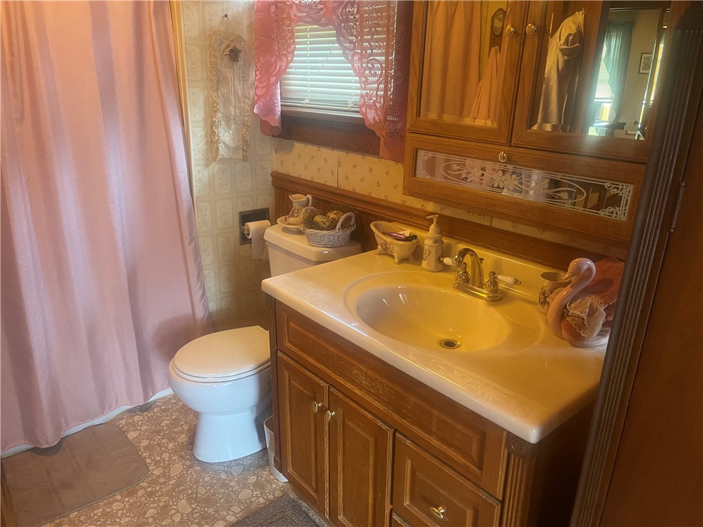 Wheatland, Pennsylvania 16161, United States, 4 Bedrooms Bedrooms, ,2 BathroomsBathrooms,Residential,Active,196027