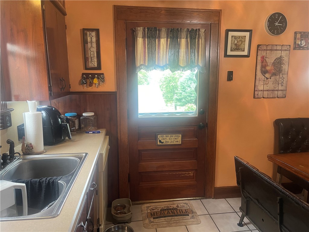 Wheatland, Pennsylvania 16161, United States, 4 Bedrooms Bedrooms, ,2 BathroomsBathrooms,Residential,Active,196027