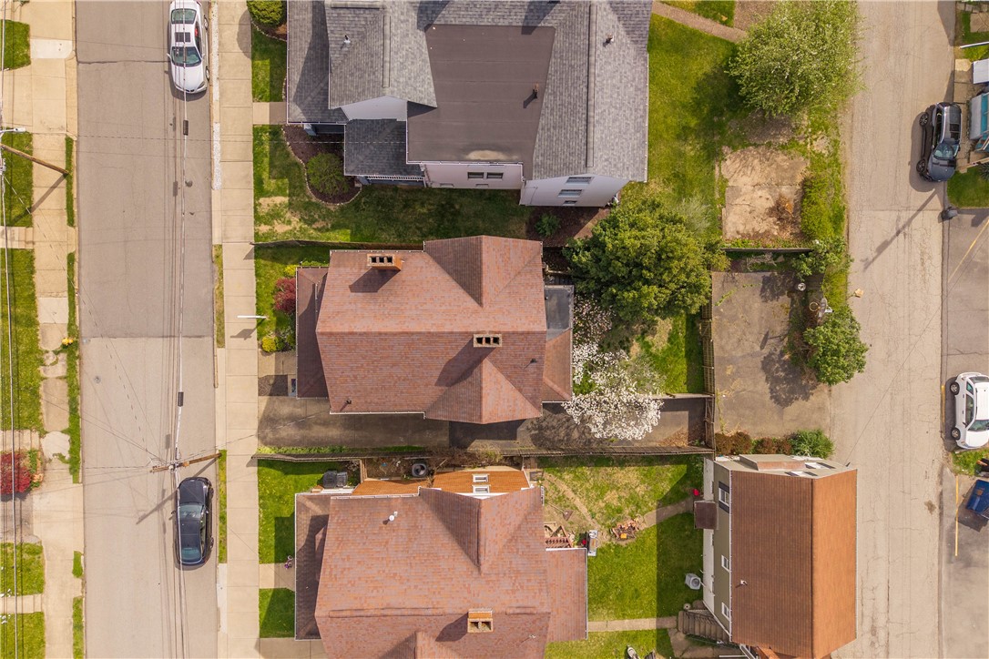 337 W College Street