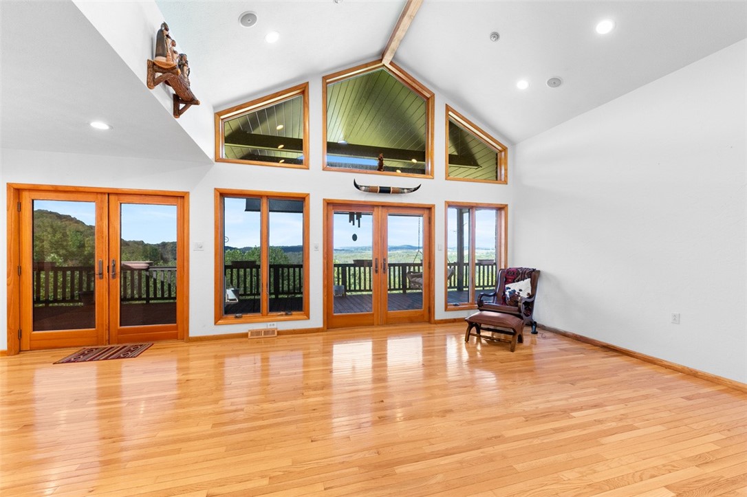 Dunbar Twp, Pennsylvania 15425, United States, 4 Bedrooms Bedrooms, ,5 BathroomsBathrooms,Residential,Active,235123