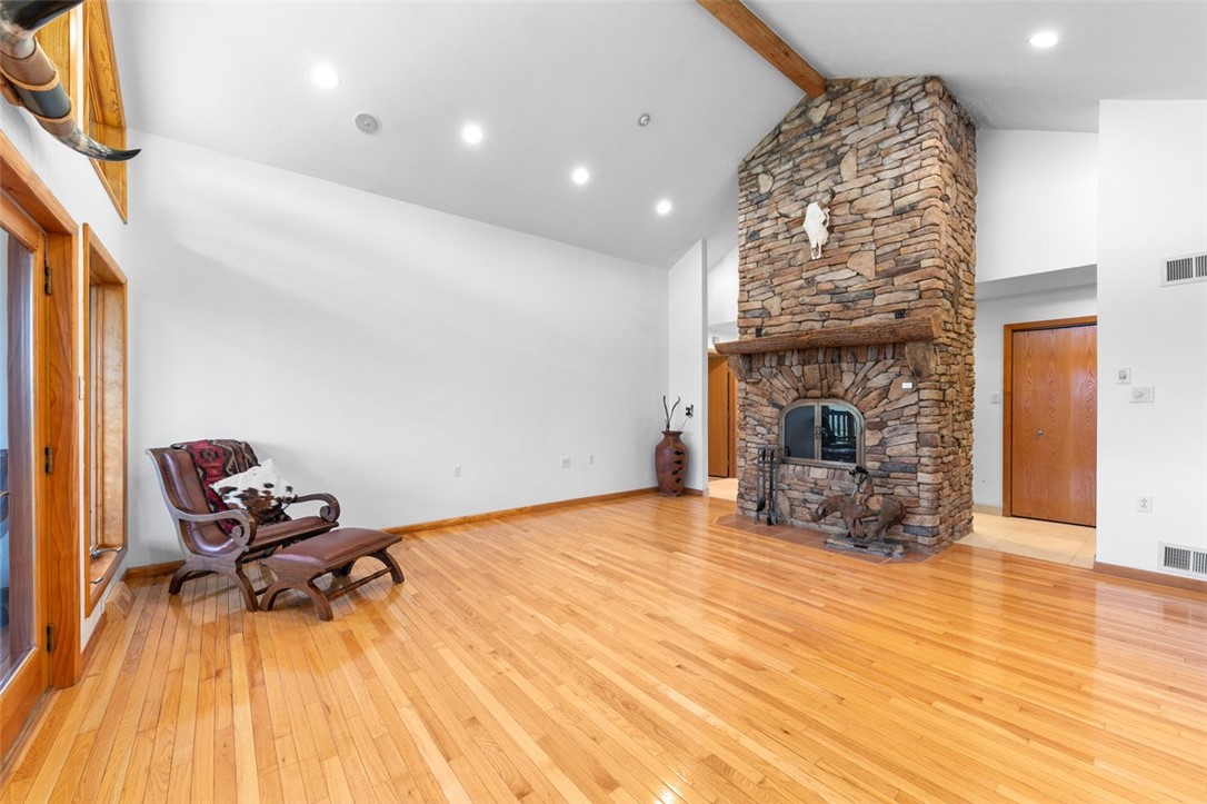 Dunbar Twp, Pennsylvania 15425, United States, 4 Bedrooms Bedrooms, ,5 BathroomsBathrooms,Residential,Active,235123