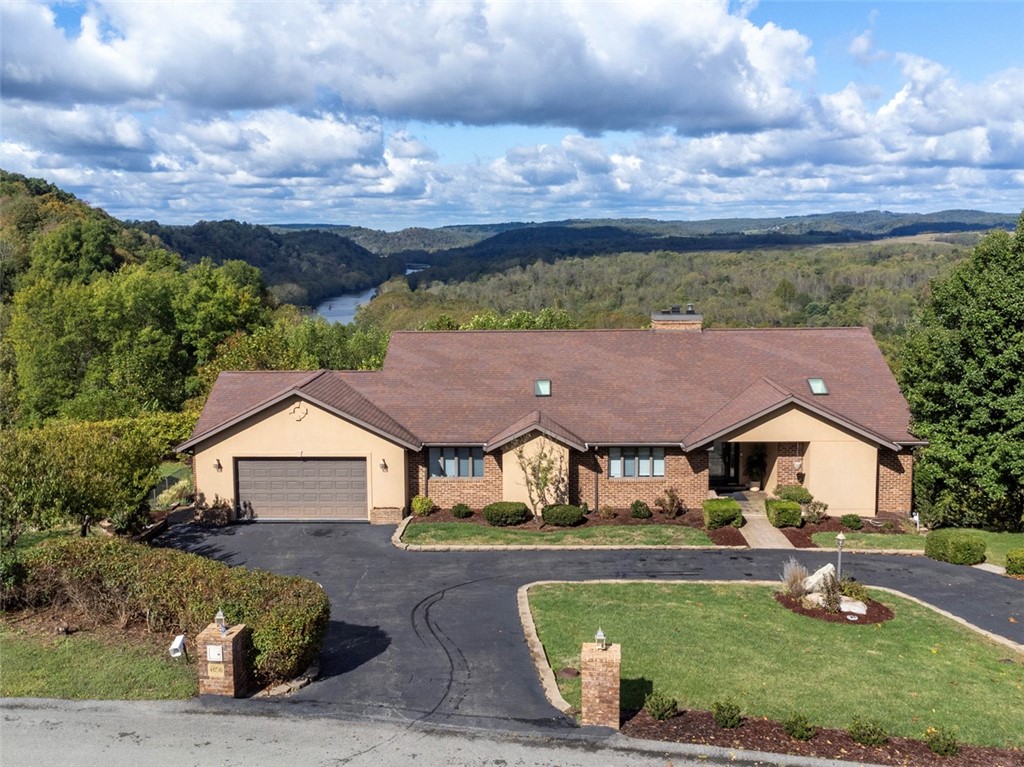 Dunbar Twp, Pennsylvania 15425, United States, 4 Bedrooms Bedrooms, ,5 BathroomsBathrooms,Residential,Active,235123