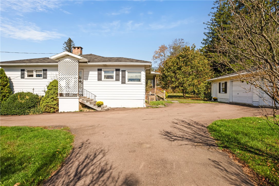 Summit Twp, Pennsylvania 15552, United States, 2 Bedrooms Bedrooms, ,1 BathroomBathrooms,Residential,Contingent,226279