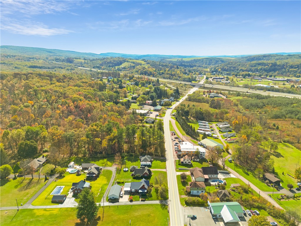 Summit Twp, Pennsylvania 15552, United States, 2 Bedrooms Bedrooms, ,1 BathroomBathrooms,Residential,Contingent,226279