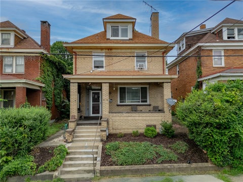 Homes For Sale - 750 Mary Street St<br/> McKees Rocks, PA 15136