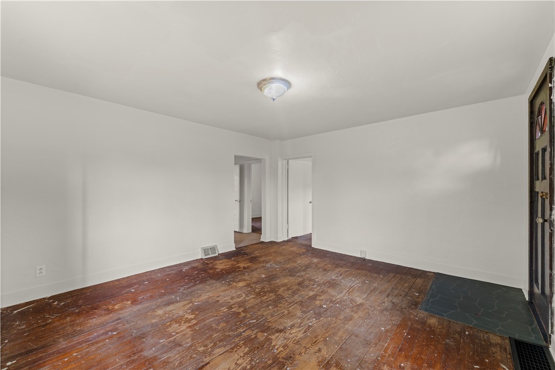 Summit Twp, Pennsylvania 16002, United States, 2 Bedrooms Bedrooms, ,1 BathroomBathrooms,Residential,Pending,233889