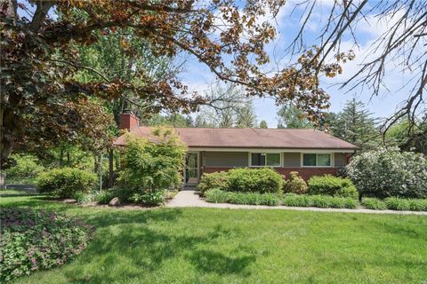 200 Dorseyville Rd O'Hara PA 15215