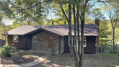 Photo of 303 Elkhorn Rd, Monaca, PA 15061 (MLS # 1724313)