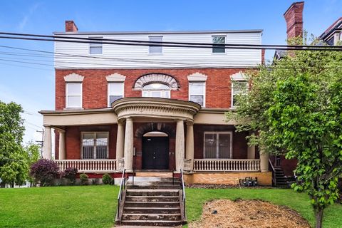 Photo of 307 S Graham St, Pittsburgh, PA 15232 (MLS # 1741931)