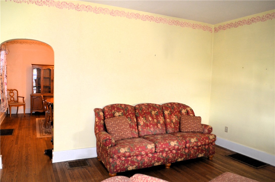 950 Roup Ave Ave, Brackenridge, Pennsylvania image 13
