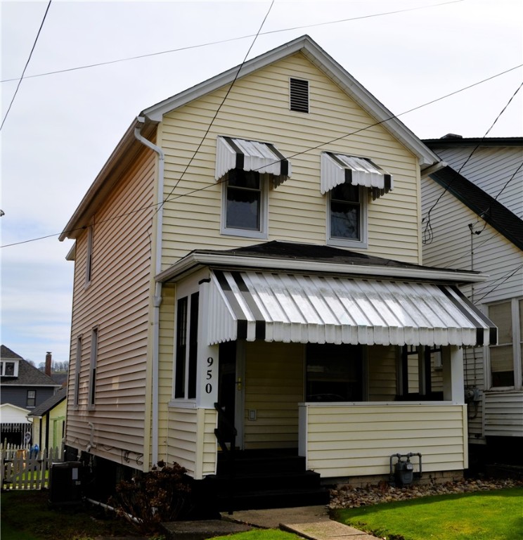 950 Roup Ave Ave, Brackenridge, Pennsylvania image 1