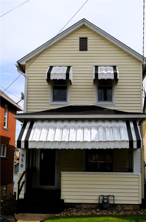 950 Roup Ave Ave, Brackenridge, Pennsylvania image 2