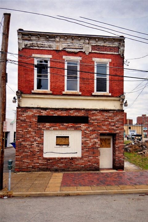 Photo of 609 Ann St, Homestead, PA 15210 (MLS # 1740826)