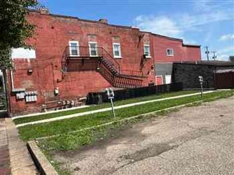 609 Ann St Homestead PA 15210