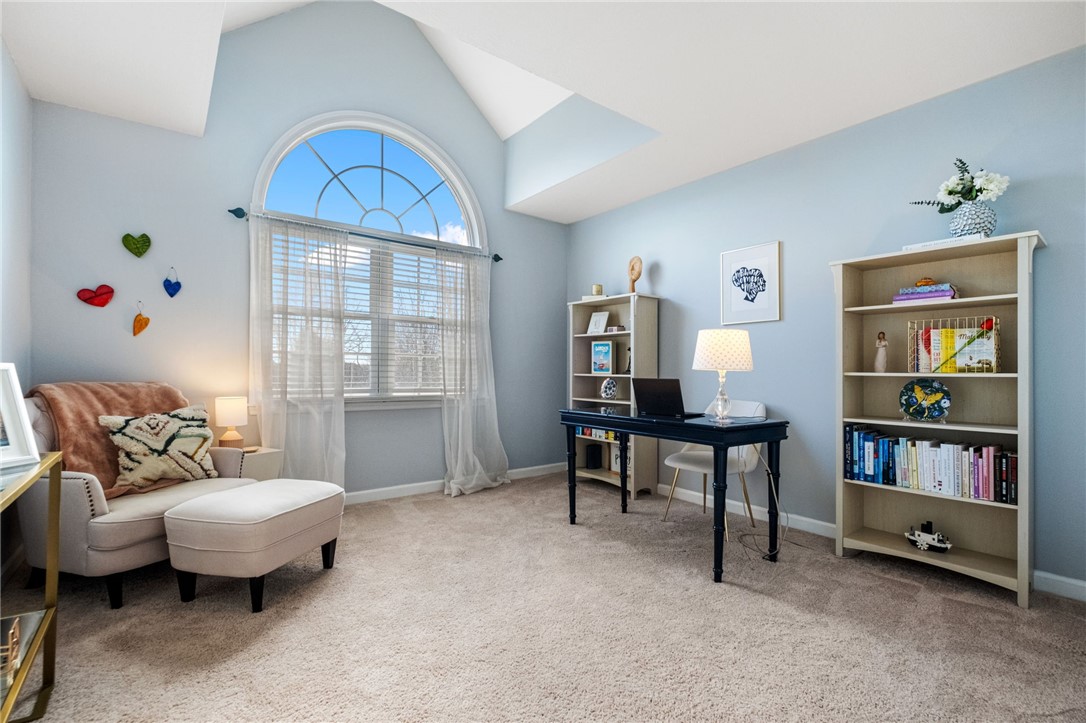 Cranberry Twp, Pennsylvania 16066, United States, 4 Bedrooms Bedrooms, ,3 BathroomsBathrooms,Residential,Pending,8440