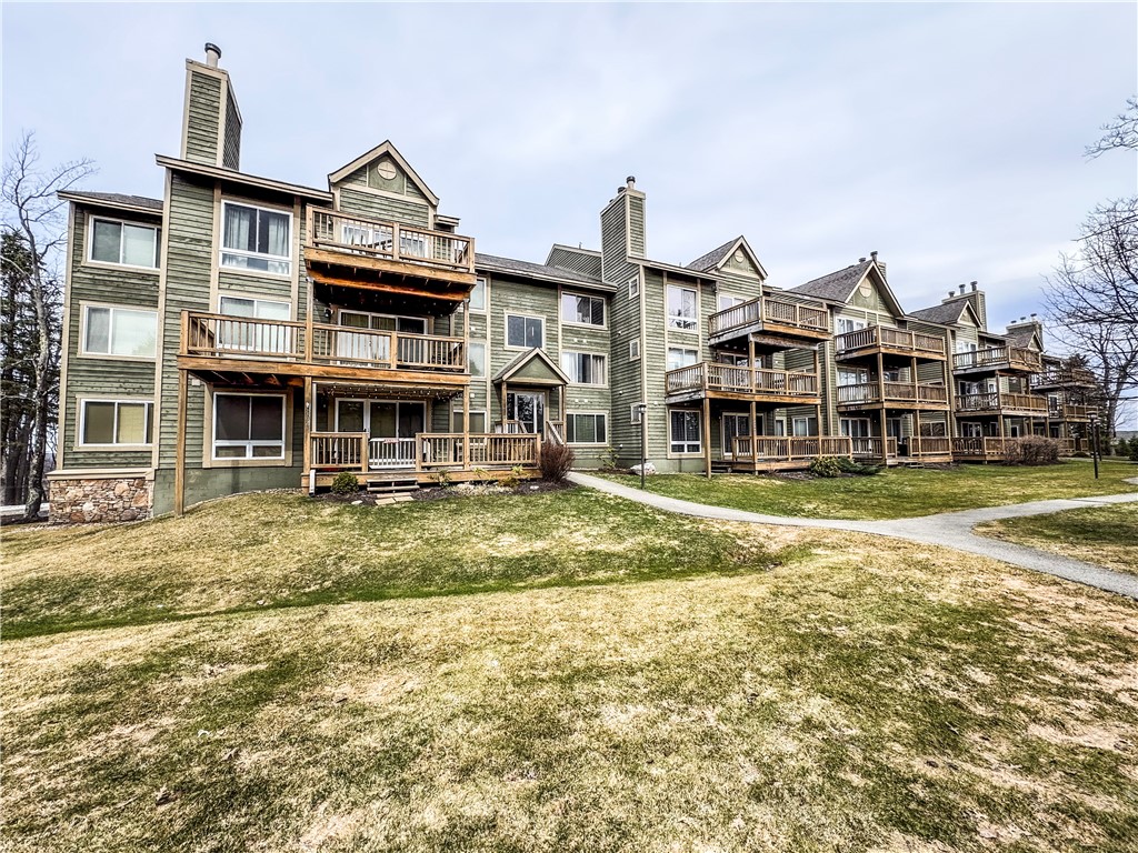 5314 Summit Drive, Hidden Valley, Pennsylvania image 4