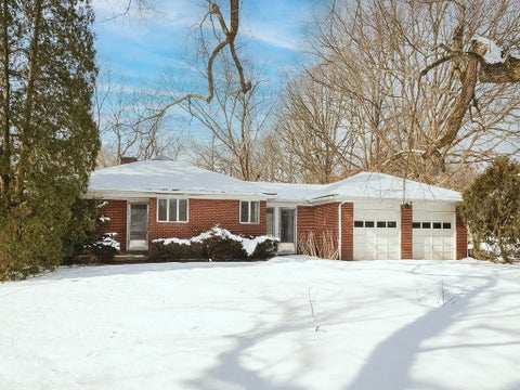 Photo for 390 Brewer Rd