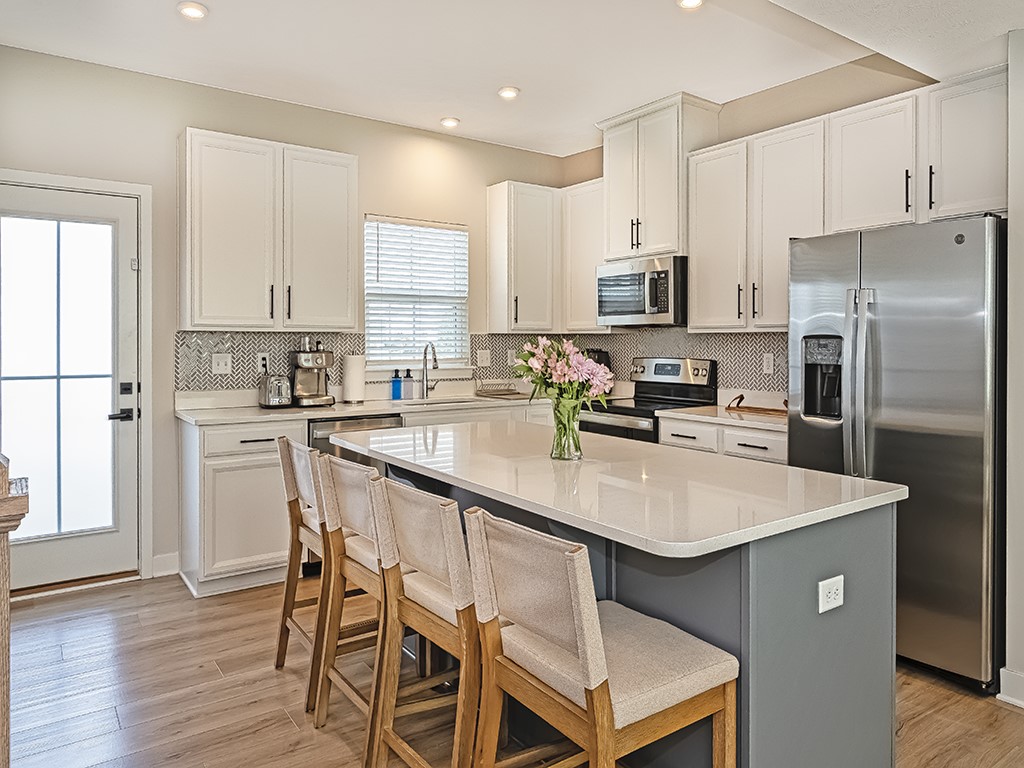 109 Lupine Dr