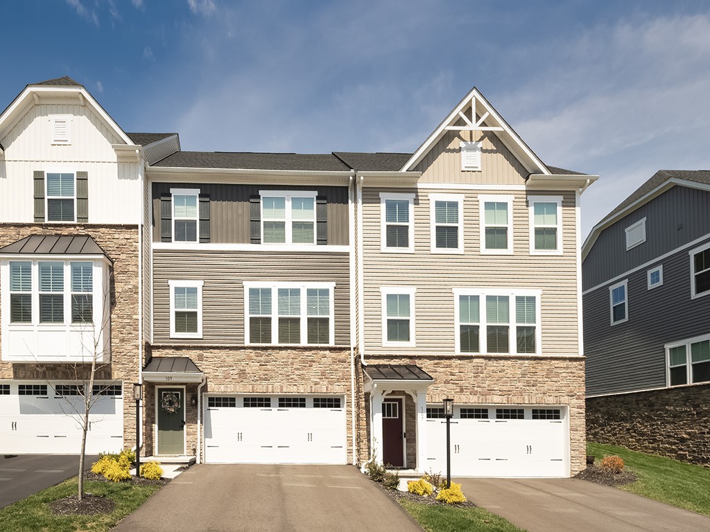 109 Lupine Dr