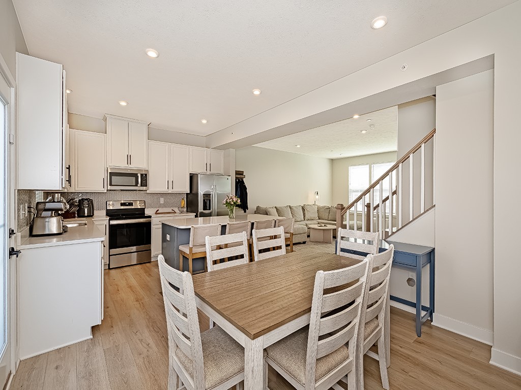 109 Lupine Dr