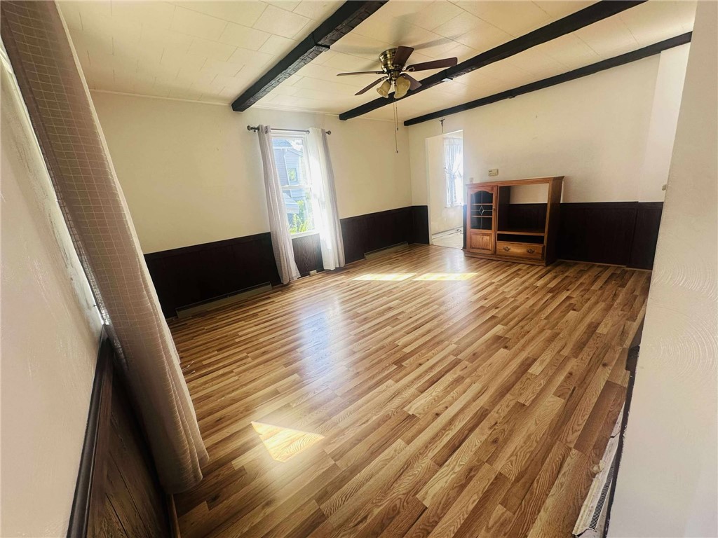 136 Whitestown Rd