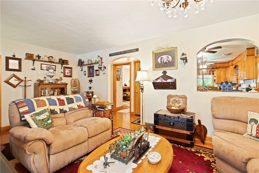 Somerset Twp, Pennsylvania 15501, United States, 3 Bedrooms Bedrooms, ,2 BathroomsBathrooms,Residential,Pending,160276