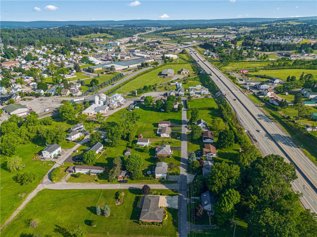 Somerset Twp, Pennsylvania 15501, United States, 3 Bedrooms Bedrooms, ,2 BathroomsBathrooms,Residential,Pending,160276
