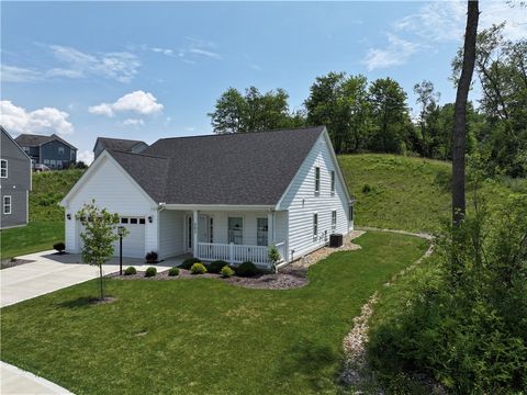 Photo of 502 Blackrock Blvd, Mars, PA 16046 (MLS # 1763035)