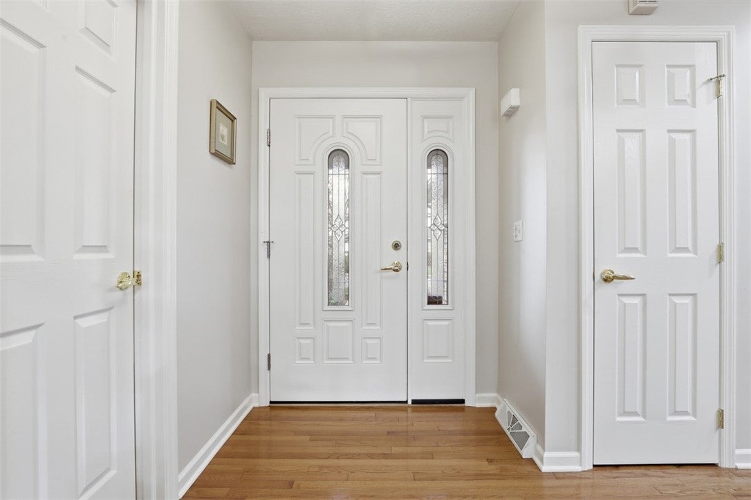 106 Westminster Dr