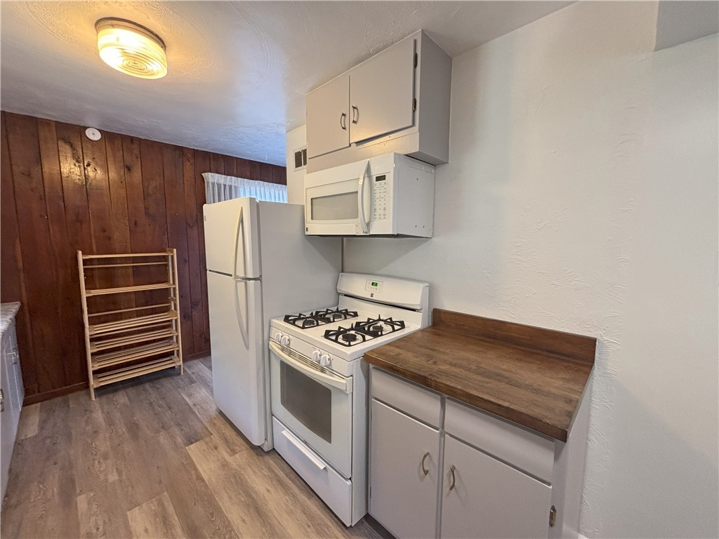 Murrysville, Pennsylvania 15668, United States, 3 Bedrooms Bedrooms, ,1 BathroomBathrooms,Residential,Active,218870