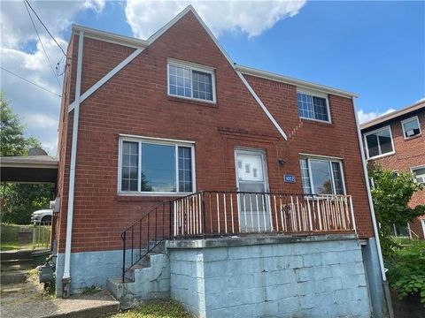 Photo of 1002 Hartman St, Mckeesport, PA 15132 (MLS # 1744139)