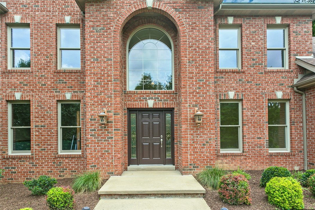 Murrysville, Pennsylvania 15668, United States, 4 Bedrooms Bedrooms, ,4 BathroomsBathrooms,Residential,Active,163533