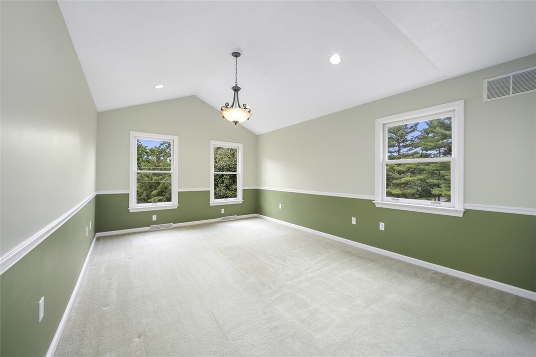 Murrysville, Pennsylvania 15668, United States, 4 Bedrooms Bedrooms, ,4 BathroomsBathrooms,Residential,Active,163533