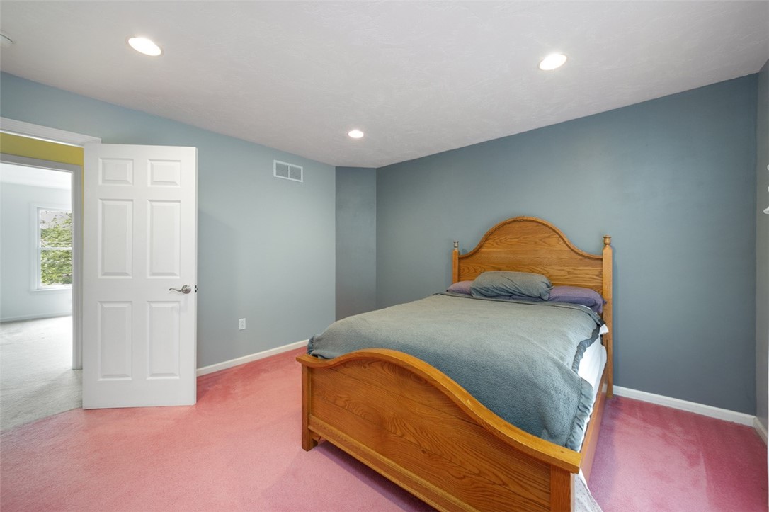 Murrysville, Pennsylvania 15668, United States, 4 Bedrooms Bedrooms, ,4 BathroomsBathrooms,Residential,Active,163533